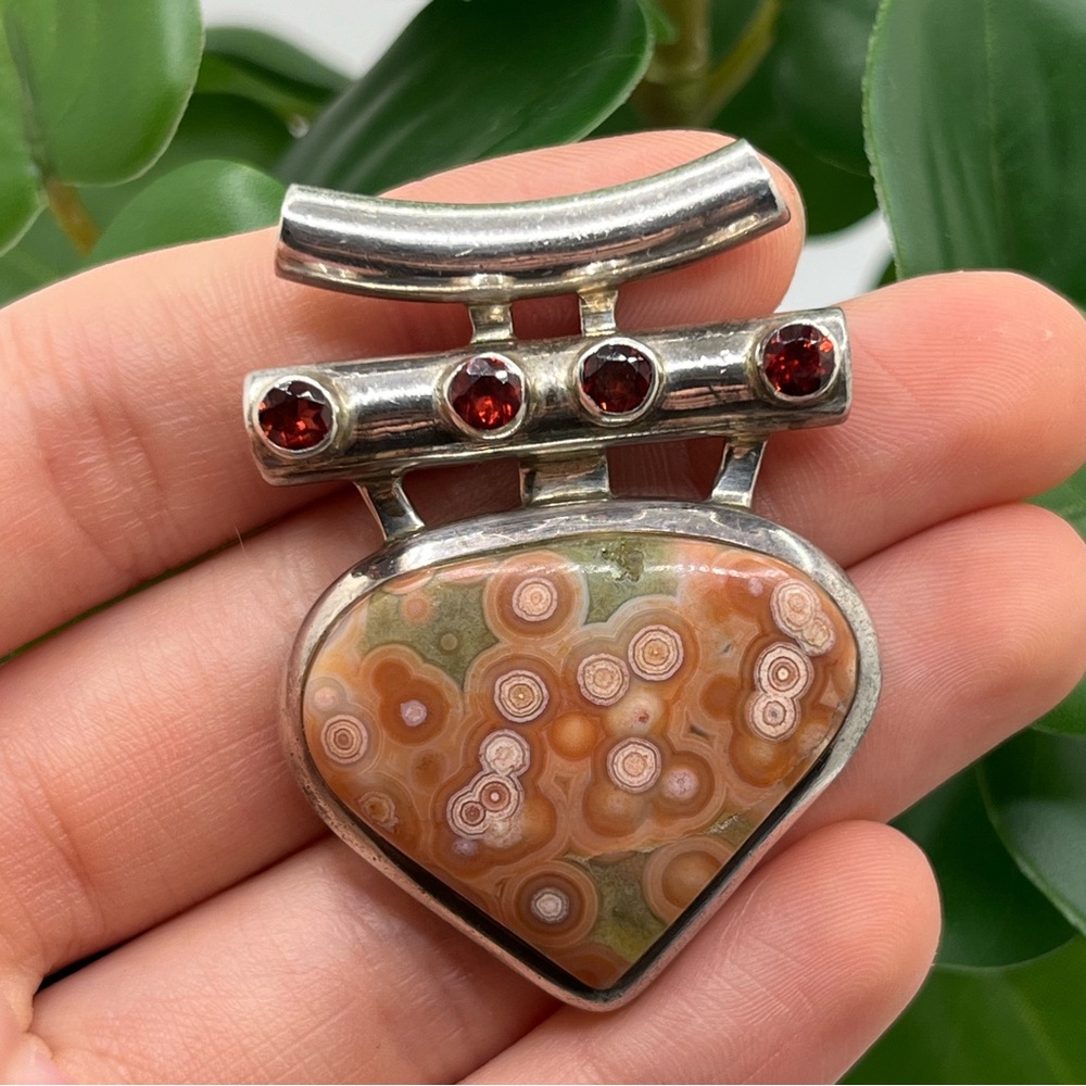 Vintage Sterling Silver Pink & White Ocean Jasper Agate Lace Ruby Gems Pendant